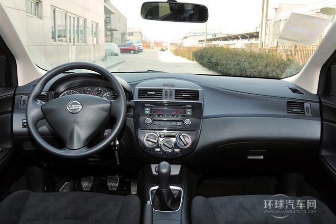 2011款 1.6L 手動舒適型