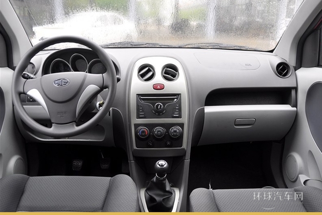 2012款 CROSS 1.3L 手動豪華型