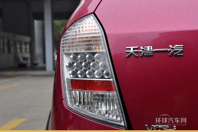 2012款 CROSS 1.3L 手動豪華型