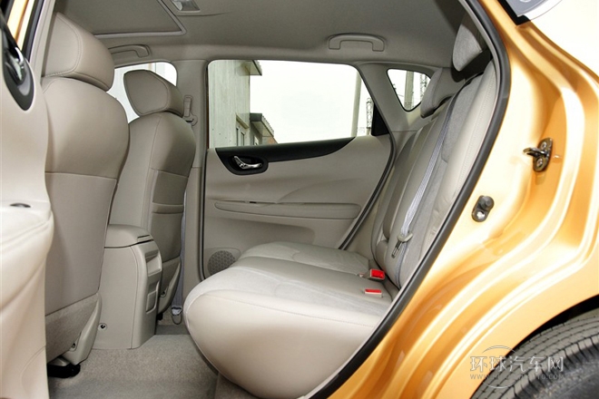 2011款 1.6L CVT智能型