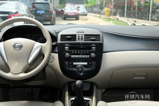 2011款 1.6L 手動智能型