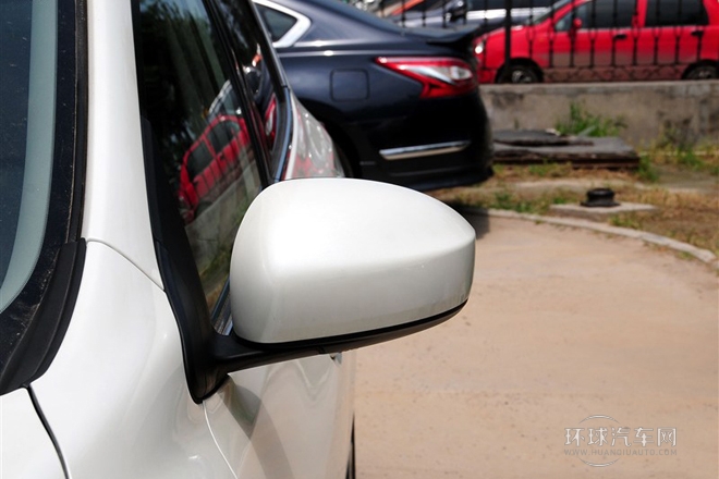 2011款 1.6L 手動智能型