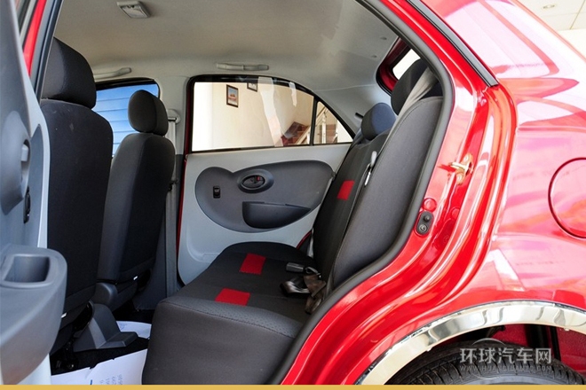 2010款 1.3L 手動舒適型