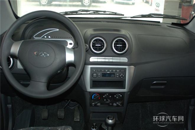 2011款 1.0L 手動征途版