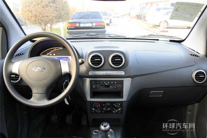 2011款 1.0L 手動(dòng)征途版