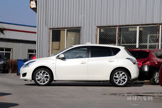 2011款 1.6T M-CVT炫動(dòng)版