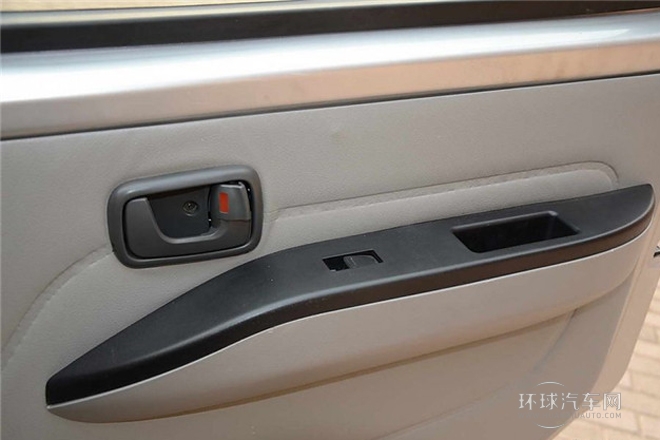 2013款 1.3L加長旺業型