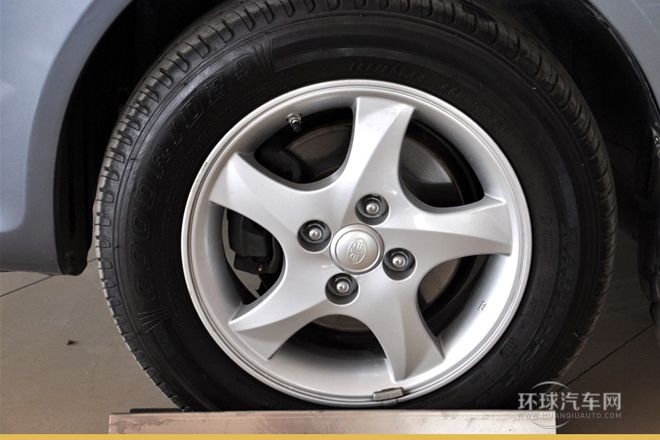 2012款 1.5L AMT旗艦型