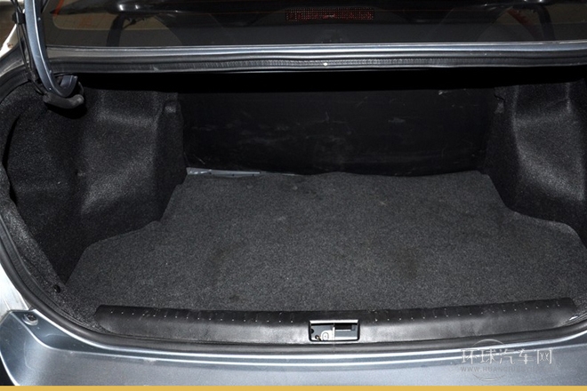 2012款 1.5L AMT旗艦型