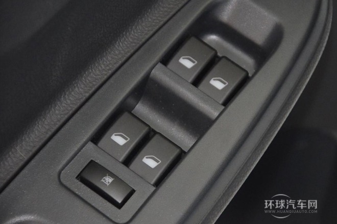 2013款 1.5L 手動(dòng)精英型 國(guó)V