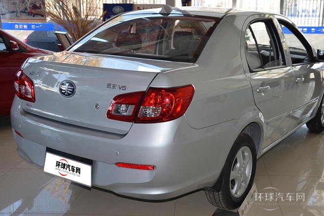 2013款 1.5L 手動精英型 國V