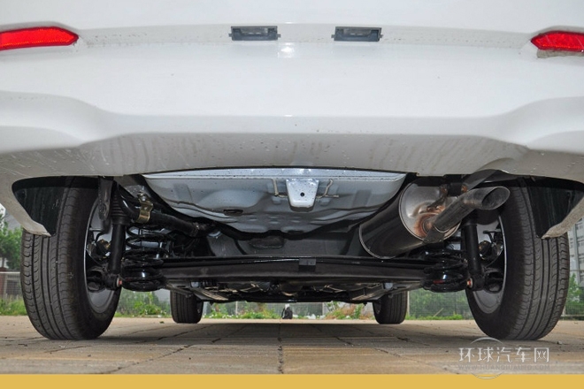 2013款 1.5L 手動進取型 國V