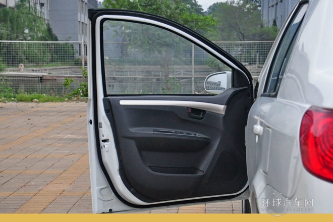 2013款 1.5L 手動(dòng)進(jìn)取型 國V