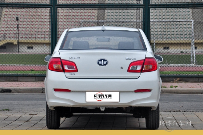 2013款 1.5L 手動進取型 國V