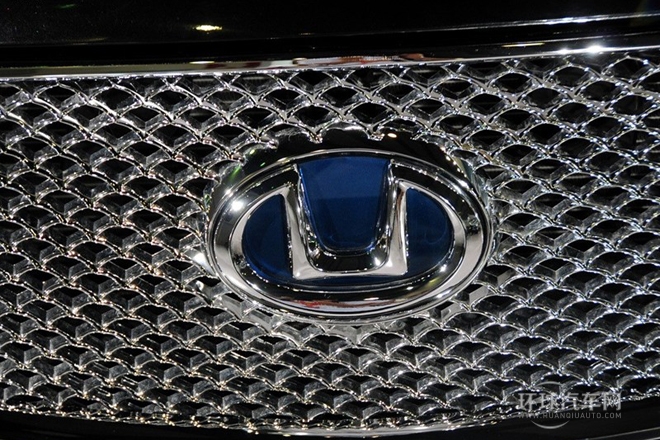 2013款 2.0L 自動尊貴型