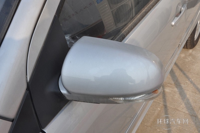 2013款 1.5L 手動標(biāo)準(zhǔn)型 國V