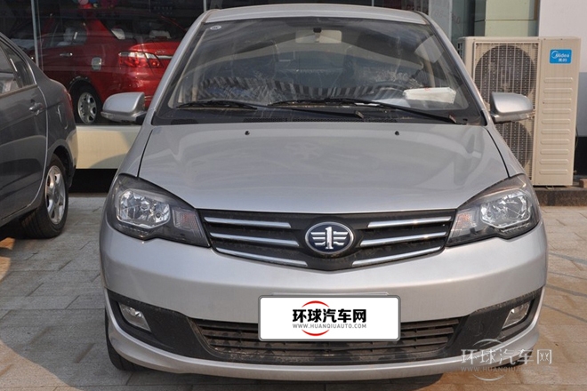 2013款 1.5L 手動(dòng)標(biāo)準(zhǔn)型 國(guó)V