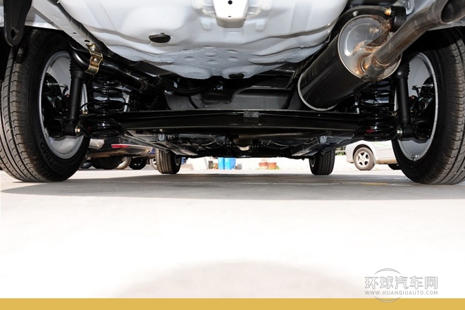 2013款 1.5L 手動進(jìn)取型 國IV