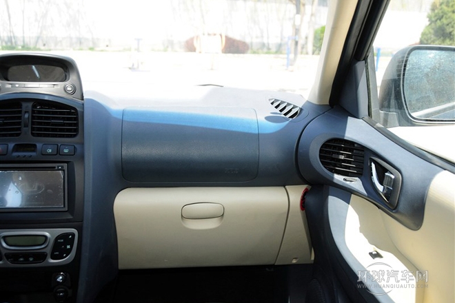 2013款 1.8T 手動兩驅導航版