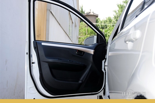 2013款 1.5L 手動進取型 國IV