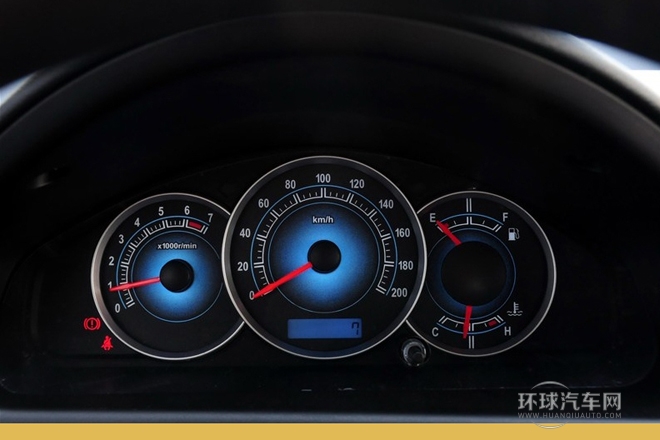 2013款 1.5L 手動進取型 國IV