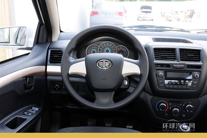 2013款 1.5L 手動(dòng)進(jìn)取型 國IV