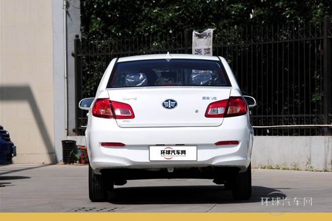 2013款 1.5L 手動進取型 國IV