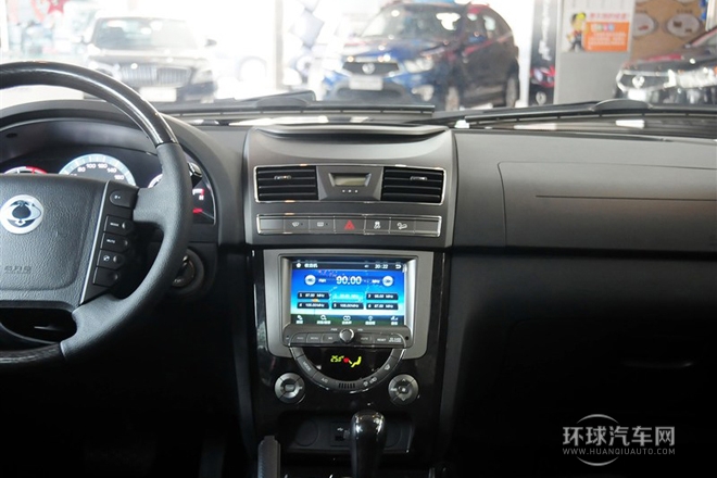 2014款 2.0T 兩驅(qū)精英導(dǎo)航版5座