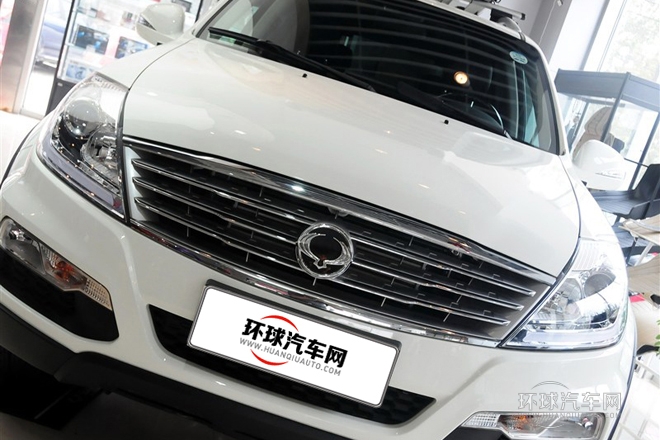 2014款 2.0T 兩驅(qū)精英導(dǎo)航版5座