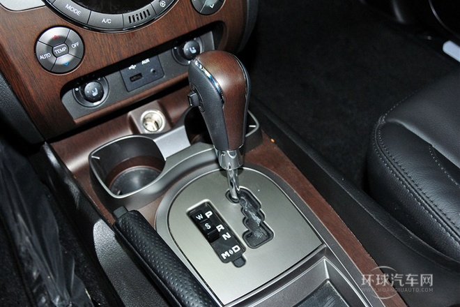 2014款 2.0T 四驅豪華導航版5座