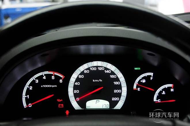 2014款 2.0T 四驅豪華導航版5座