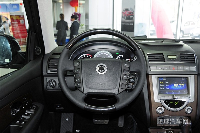 2014款 2.0T 四驅豪華導航版5座