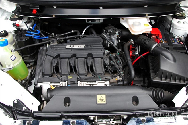 2010款 1.6L 汽油標(biāo)準(zhǔn)型6座