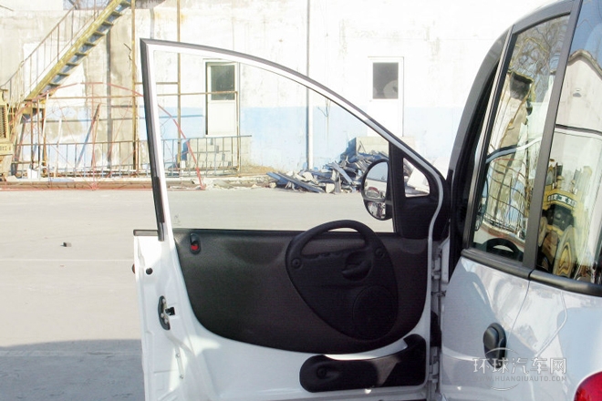 2010款 1.6L 汽油豪華型5座