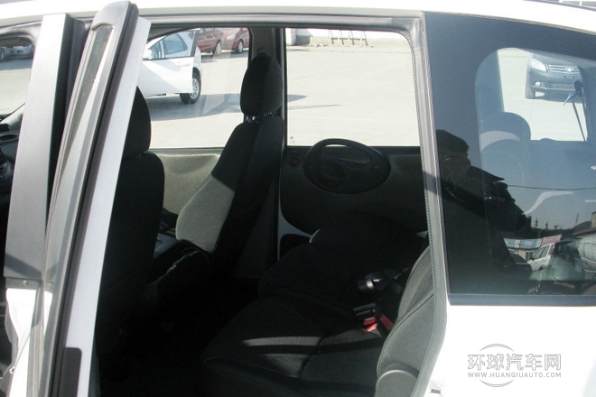 2010款 1.6L 汽油豪華型5座