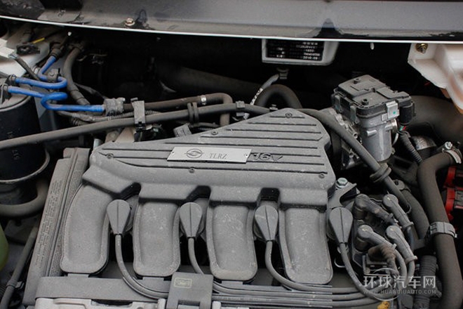 2010款 1.6L 汽油豪華型6座