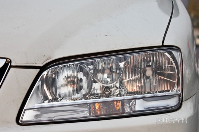 2010款 1.6L 汽油豪華型6座