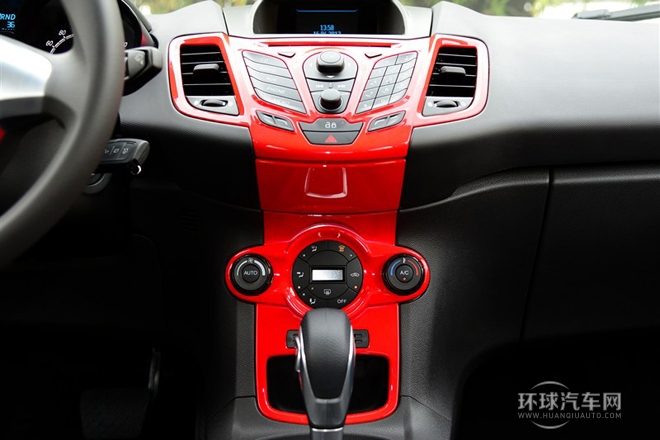 2013款 兩廂 1.5L 自動運動型