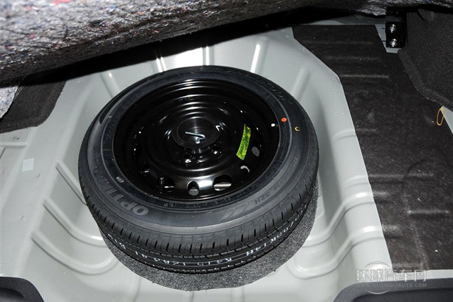 2013款 三廂 1.5L 手動(dòng)風(fēng)尚型