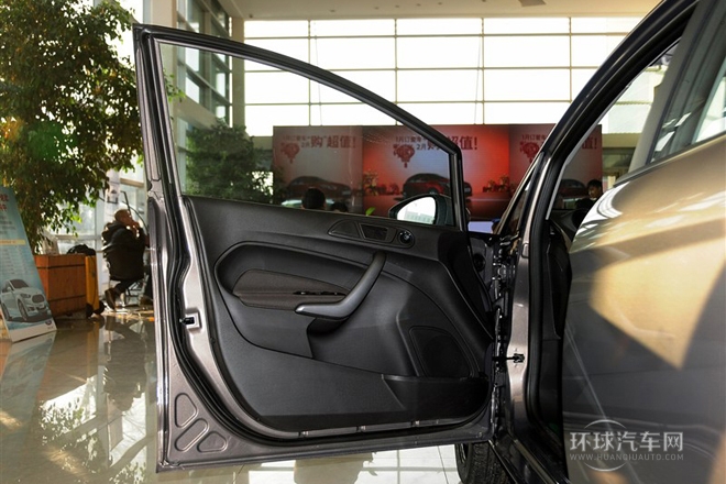 2013款 三廂 1.5L 手動風尚型