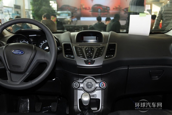 2013款 三廂 1.5L 手動風尚型