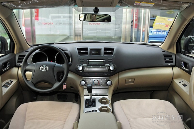 2012款 2.7L 兩驅7座精英版