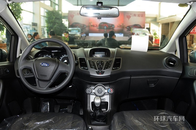 2013款 三廂 1.5L 手動風尚型