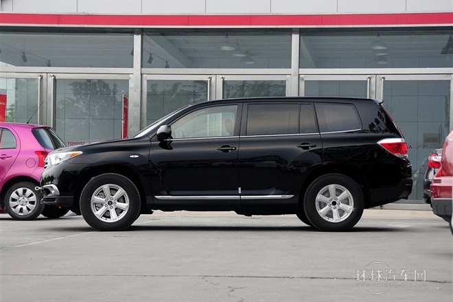 2012款 2.7L 兩驅7座精英版