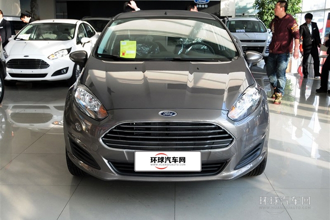 2013款 三廂 1.5L 手動(dòng)風(fēng)尚型