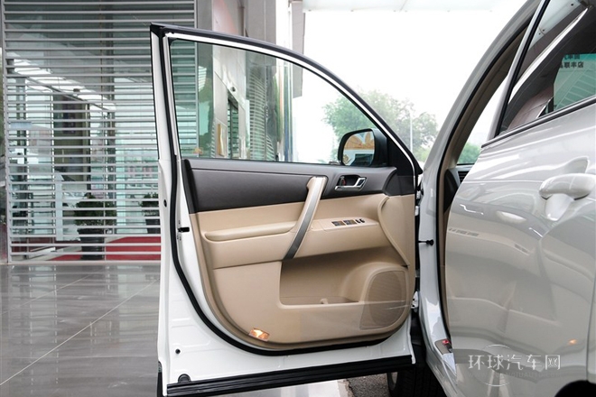 2012款 2.7L 兩驅5座運動版