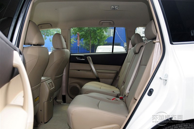 2012款 2.7L 兩驅5座運動版