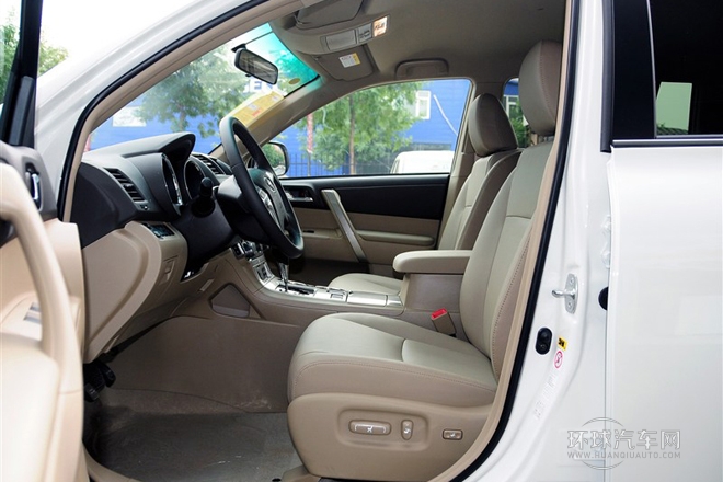 2012款 2.7L 兩驅5座運動版