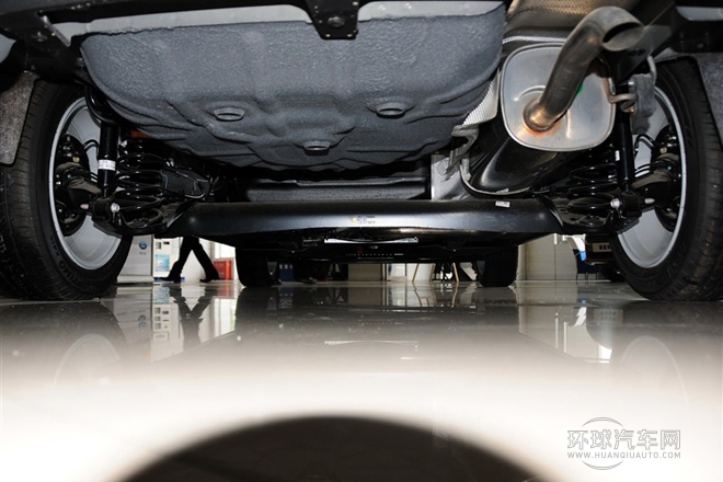 2013款 三廂 1.5L 手動時尚型