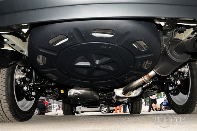 2012款 2.7L 兩驅7座豪華版